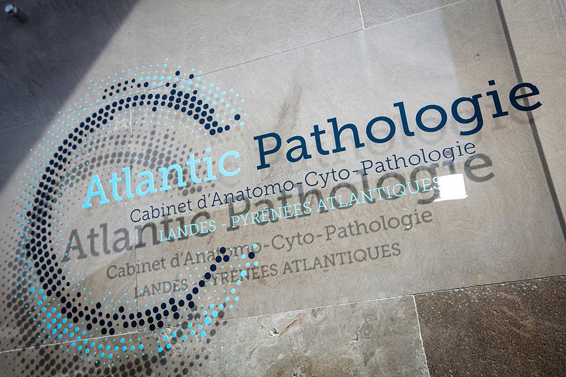 Logo Atlantic Pathologie a rejoint Loratzea à Saint-Pierre-d’Irube